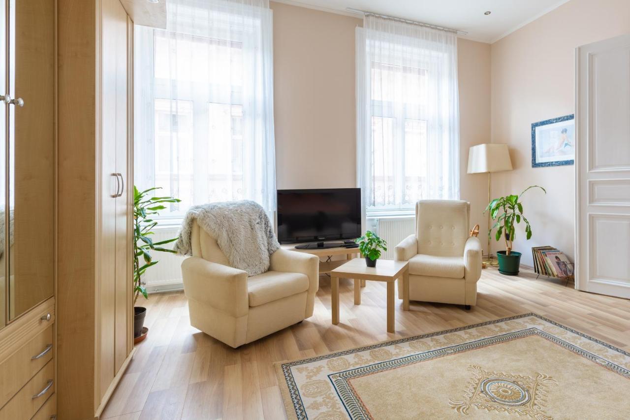 F24 Ferenc Apartment Budapesta Exterior foto